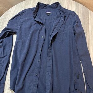 mens patagonia organic cotton long sleeve shirt size medium color blue